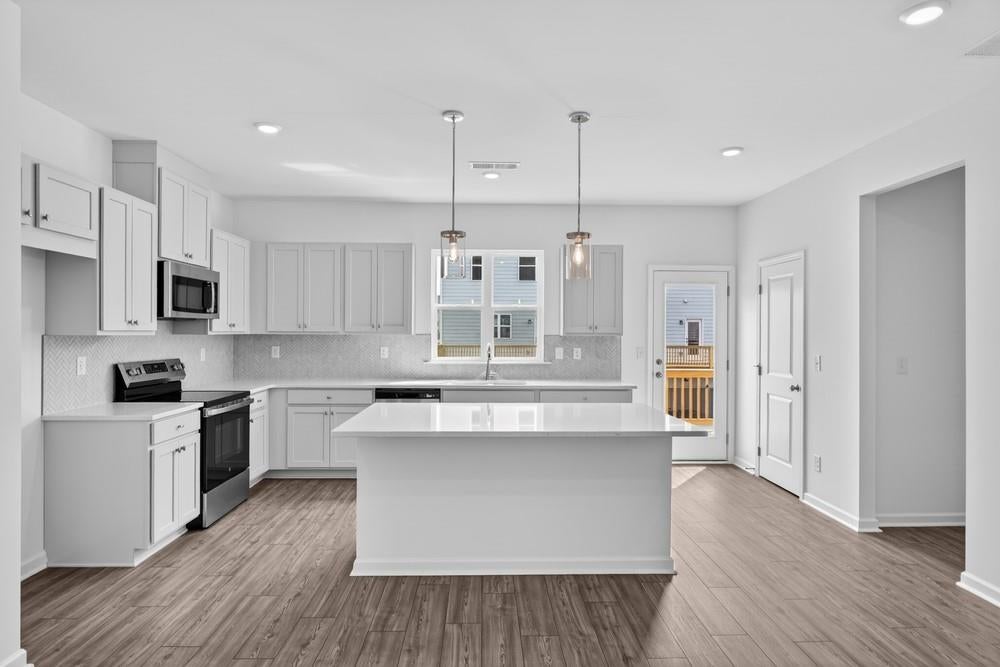 102 Epperly Way