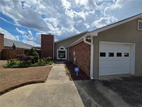 120 Garden Court Fayetteville GA 30215