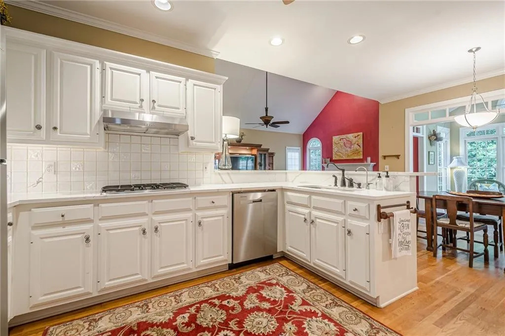 Cumming, Georgia 30040, United States, 4 Bedrooms Bedrooms, ,3 BathroomsBathrooms,Residential,Active,84083