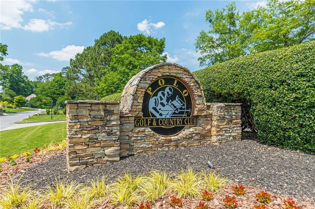 Cumming, Georgia 30040, United States, 4 Bedrooms Bedrooms, ,3 BathroomsBathrooms,Residential,Active,84083