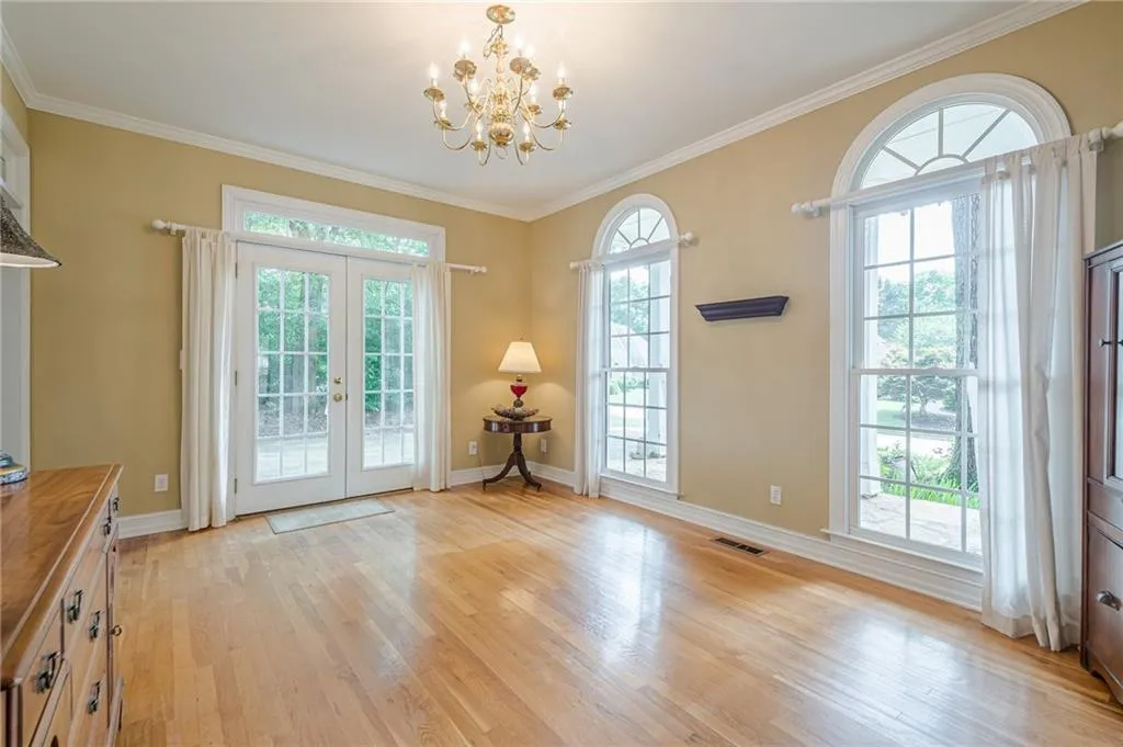 Cumming, Georgia 30040, United States, 4 Bedrooms Bedrooms, ,3 BathroomsBathrooms,Residential,Active,84083