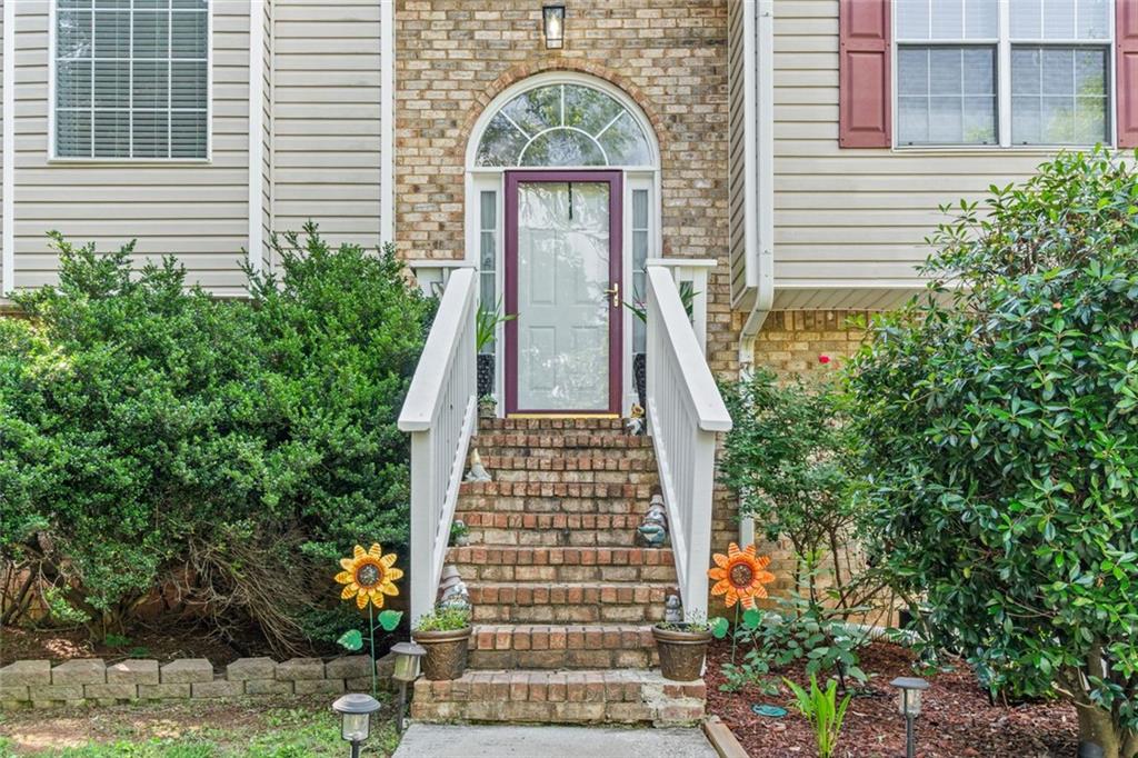 242 Birch Circle