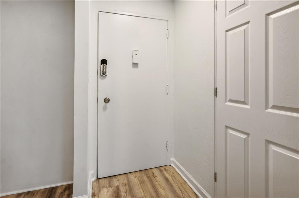 300 Peachtree Street #6C, Atlanta, Georgia image 7