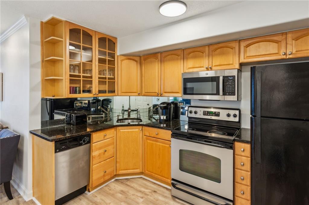 300 Peachtree Street #6C, Atlanta, Georgia image 10