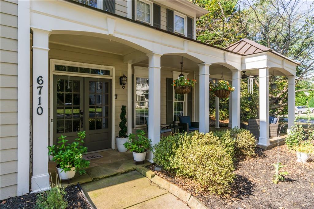 6710 Timber Cove