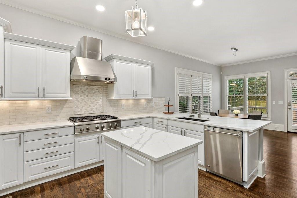29 Cliftwood Drive, Sandy Springs, Georgia image 16