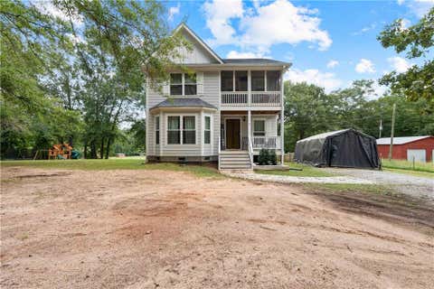 Homes For Sale - 303 Gamble Drive<br/> Carrollton, GA 30277