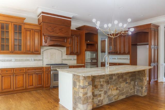 DEER CHASE - Residential Lease