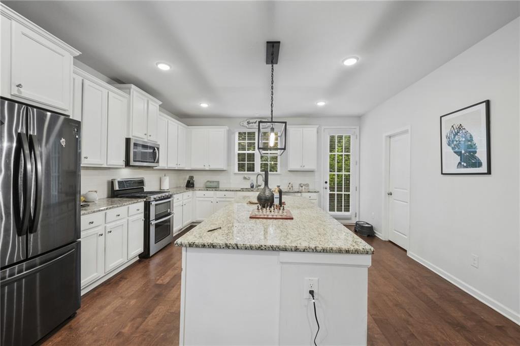 3361 Acacia Court