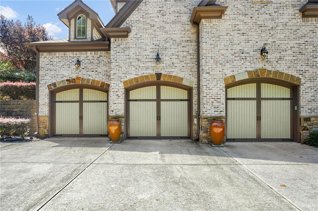 10376 Royal Terrace