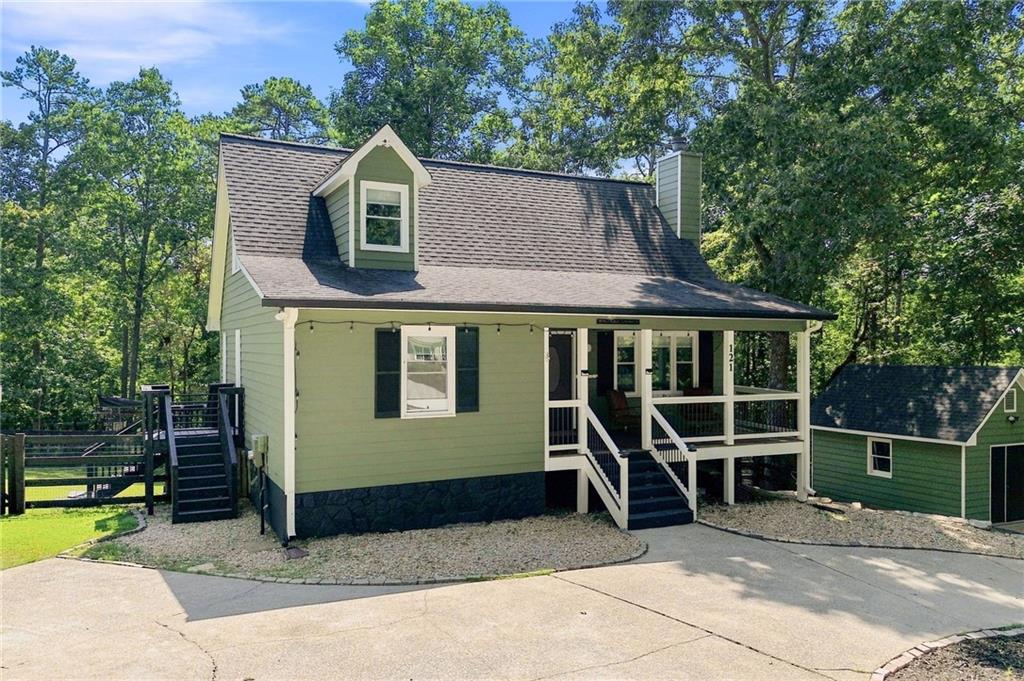 121 Maple Court