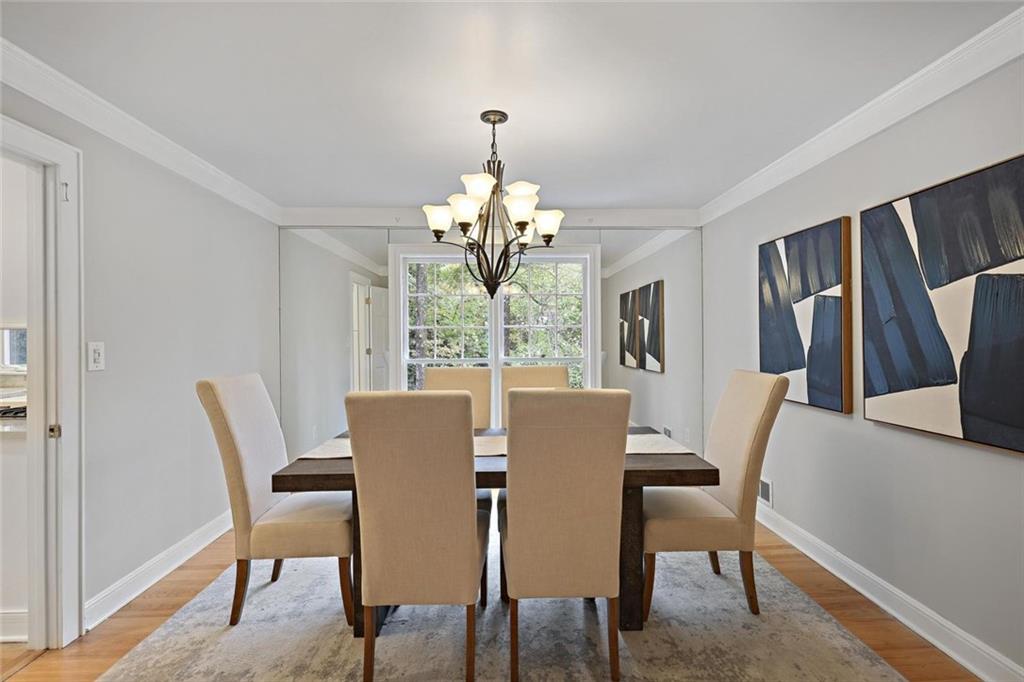 HIDDEN BRANCHES - Residential