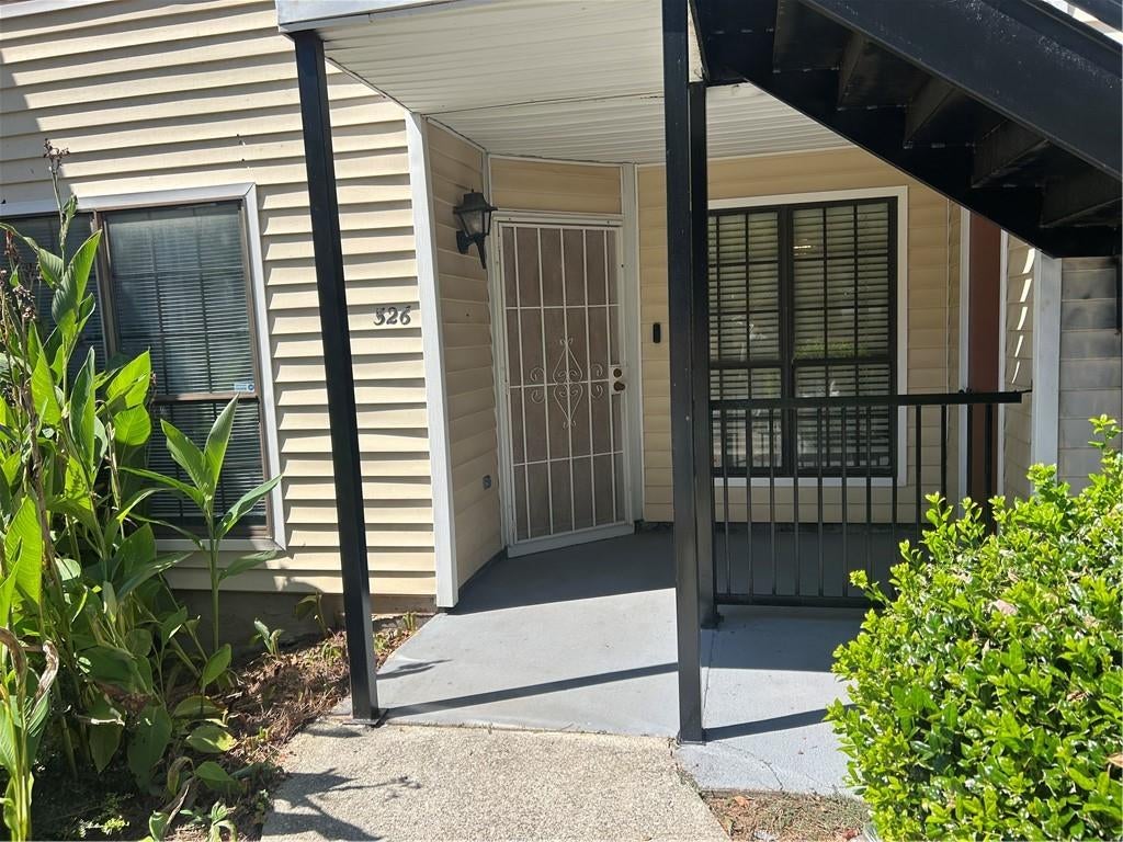 526 Windchase Lane
