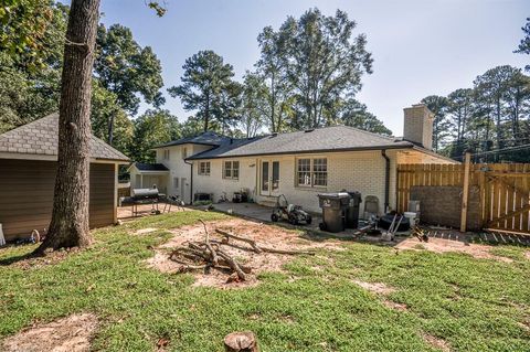 A home in Lilburn