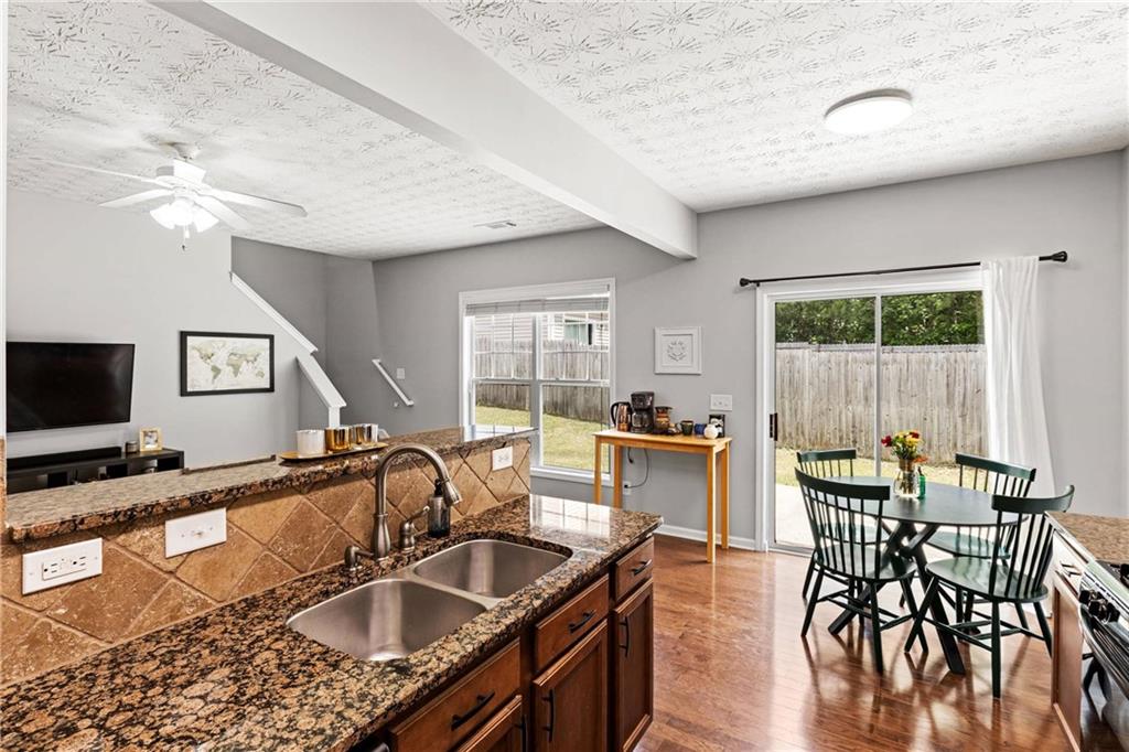 720 Mountain Laurel Drive, Canton, Georgia image 9