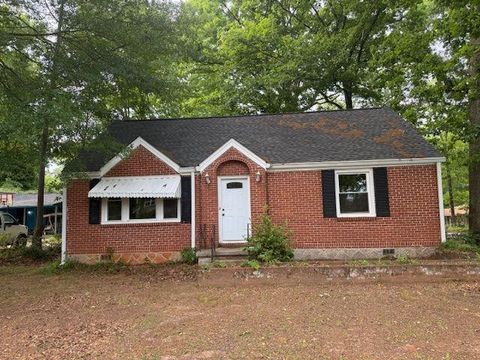 Photo of 2822 Joyce Avenue, Decatur, GA 30032 (MLS # 7763895)