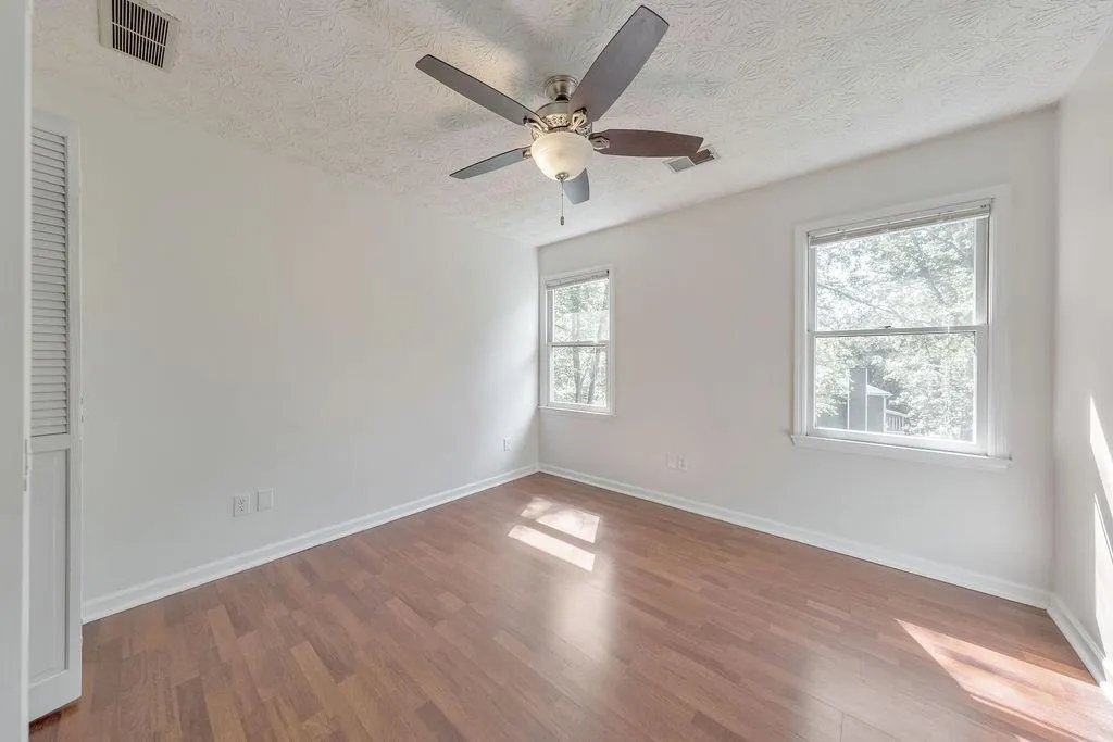 Marietta, Georgia 30066, United States, 4 Bedrooms Bedrooms, ,4 BathroomsBathrooms,Residential,Coming Soon,181164