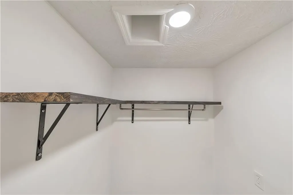 Marietta, Georgia 30066, United States, 4 Bedrooms Bedrooms, ,4 BathroomsBathrooms,Residential,Coming Soon,181164