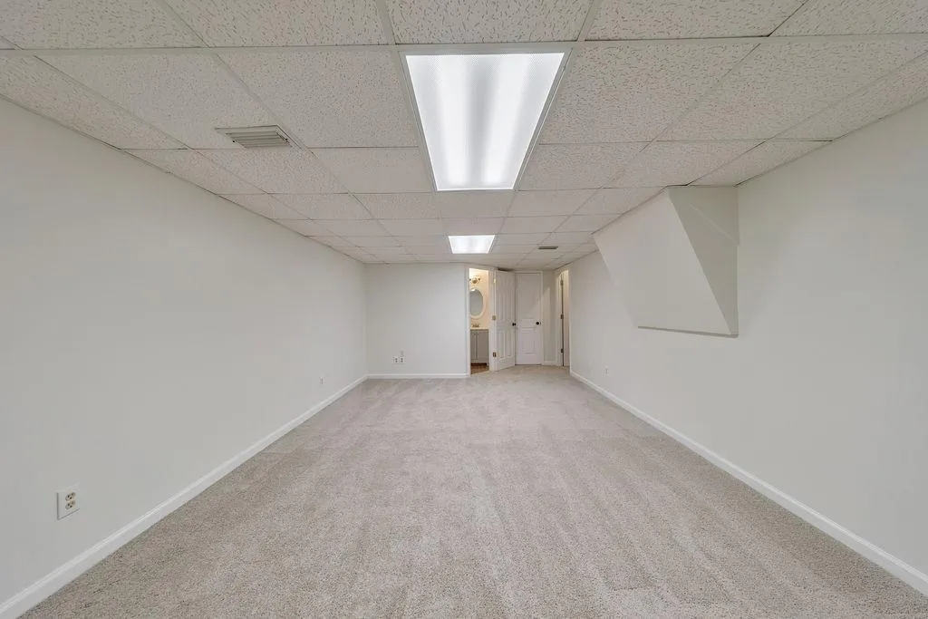 Marietta, Georgia 30066, United States, 4 Bedrooms Bedrooms, ,4 BathroomsBathrooms,Residential,Coming Soon,181164