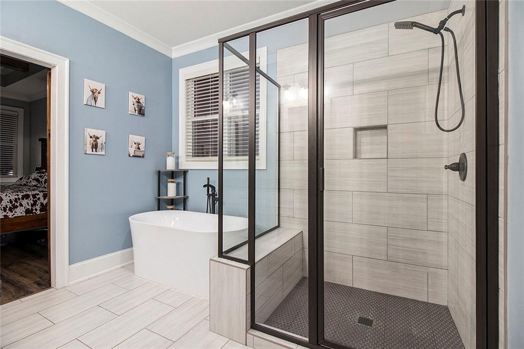 GRIFFIN MANOR - Residential