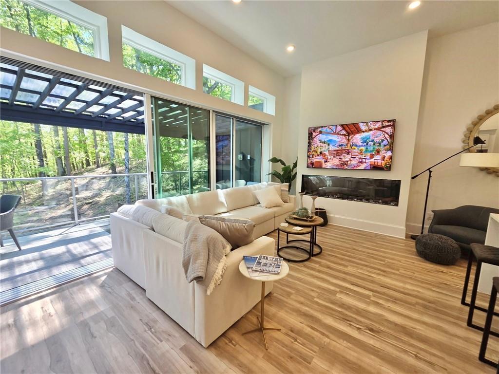 112 Waterview Court