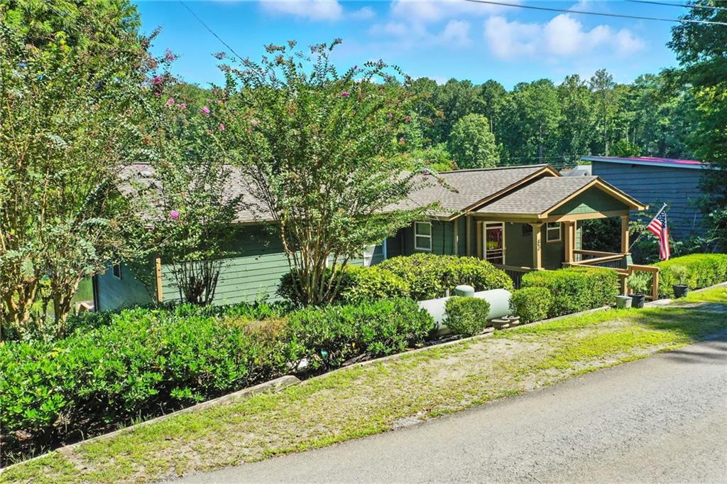 83 Twin Mountain Lake Circle