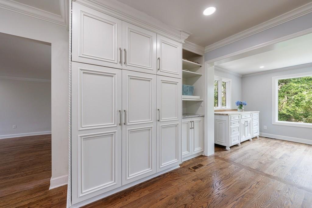 Atlanta Country Club - Residential Lease