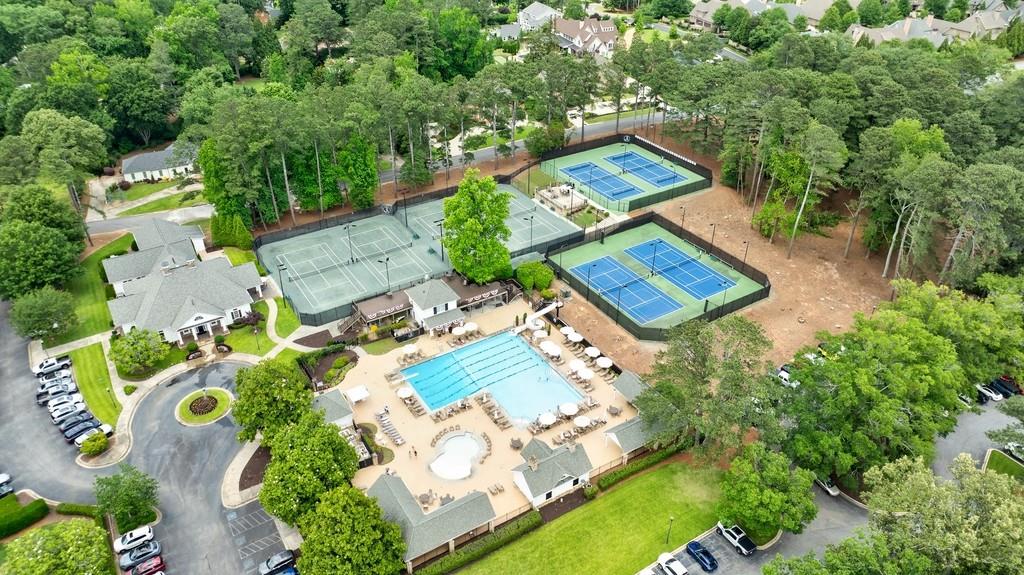 Atlanta Country Club - Residential Lease