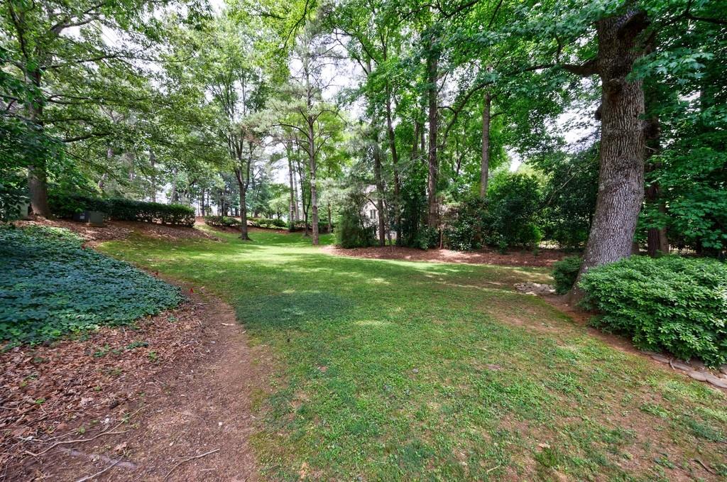 Atlanta Country Club - Residential Lease