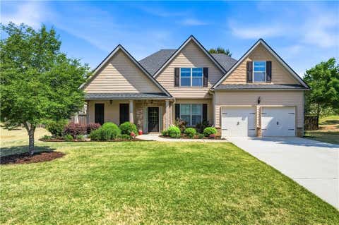 Homes For Sale - 3890 Savannah Trace<br/> Douglas County, Douglasville, GA 30135