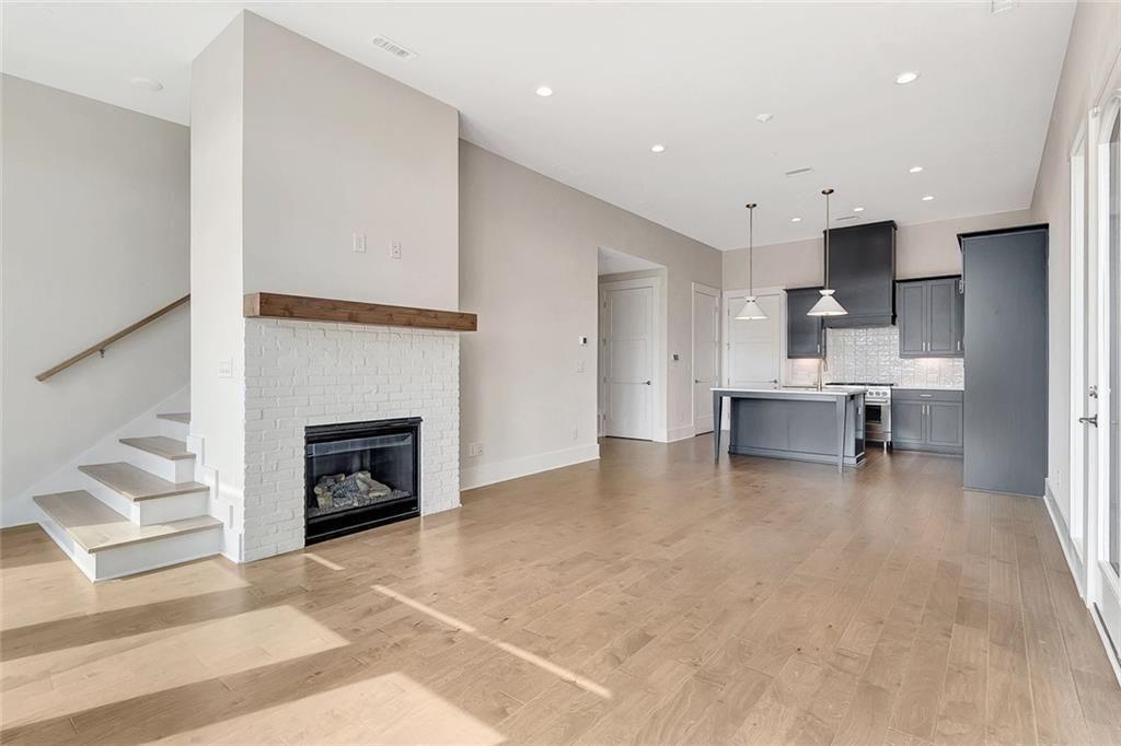 170 Rolison Way