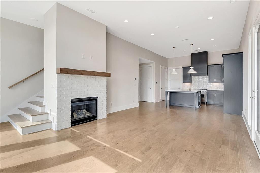 170 Rolison Way