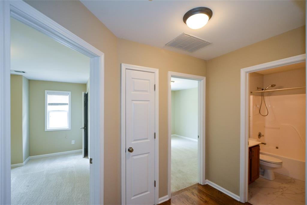Waterside at Ellison Lakes Townhomes - Residential