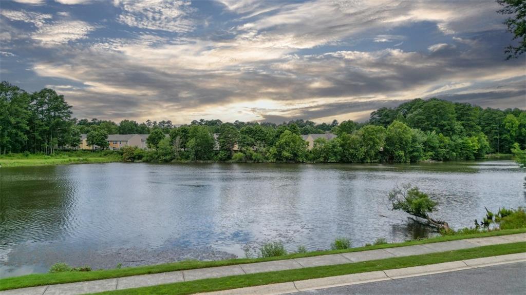 Waterside at Ellison Lakes Townhomes - Residential