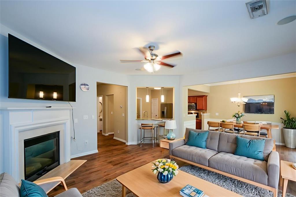 Waterside at Ellison Lakes Townhomes - Residential