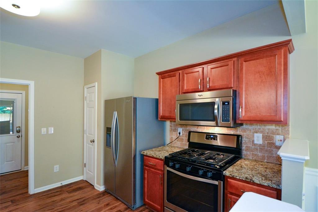 Waterside at Ellison Lakes Townhomes - Residential
