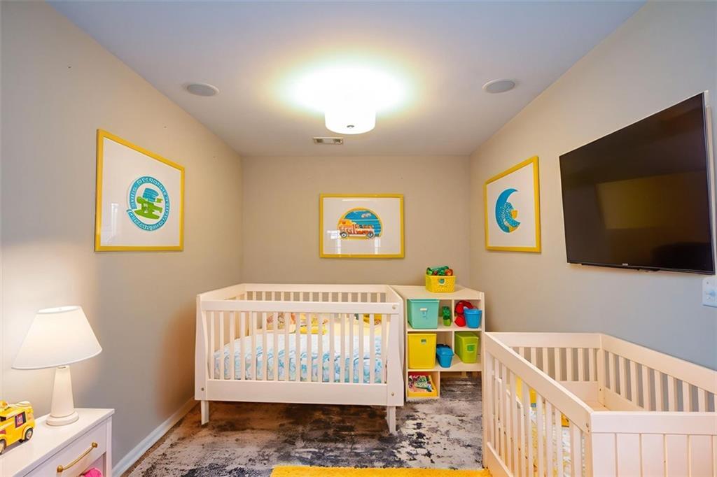 Waterside at Ellison Lakes Townhomes - Residential