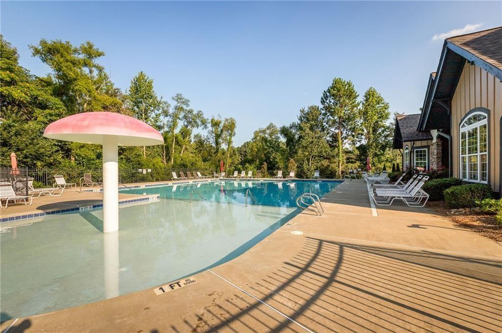Waterside at Ellison Lakes Townhomes - Residential