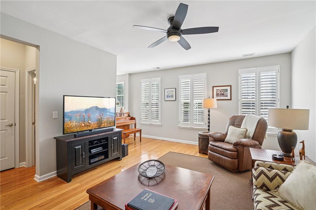 3689 Chattahoochee Summit Drive SE