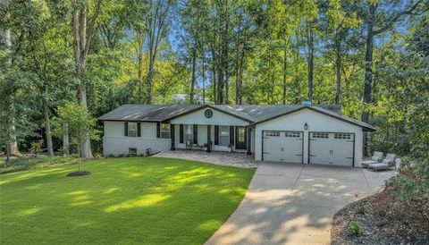 130 Bonnie Lane NE Atlanta GA 30328