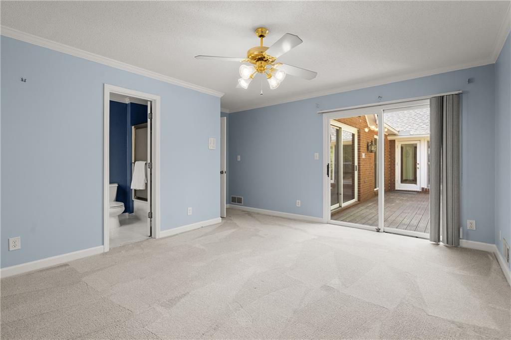 1015 Brooksglen Drive, Roswell, Georgia image 22