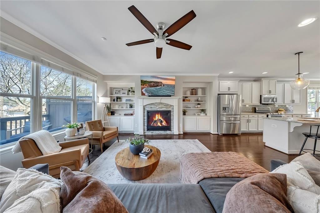 1389 Hawthorne Avenue SE