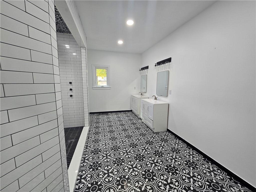 SouthHampton at Springbrook - Residential