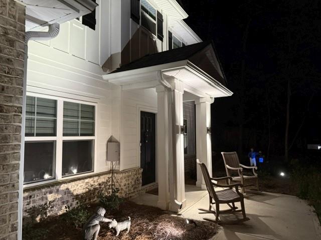 5832 Bay View Drive