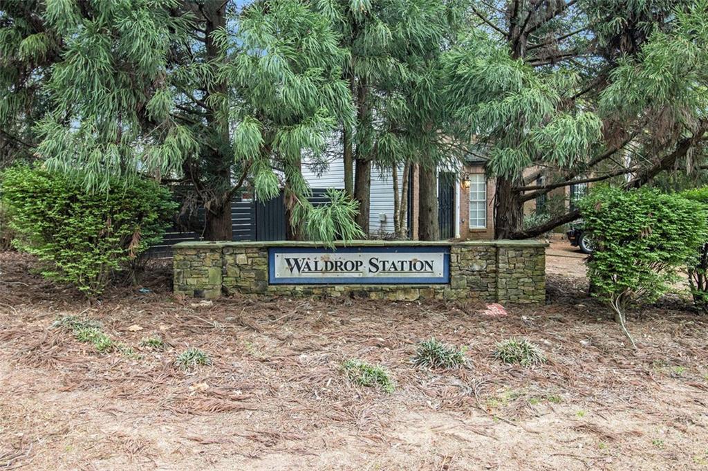 3355 Waldrop Trail, Decatur, Georgia image 2