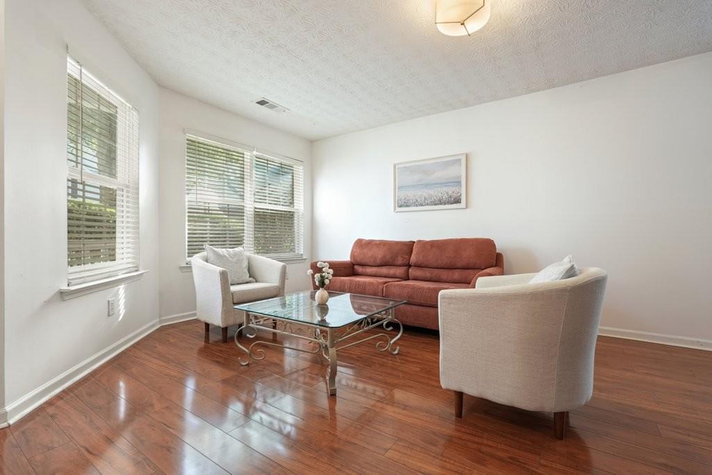115 Village Trace