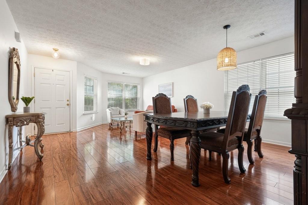 115 Village Trace