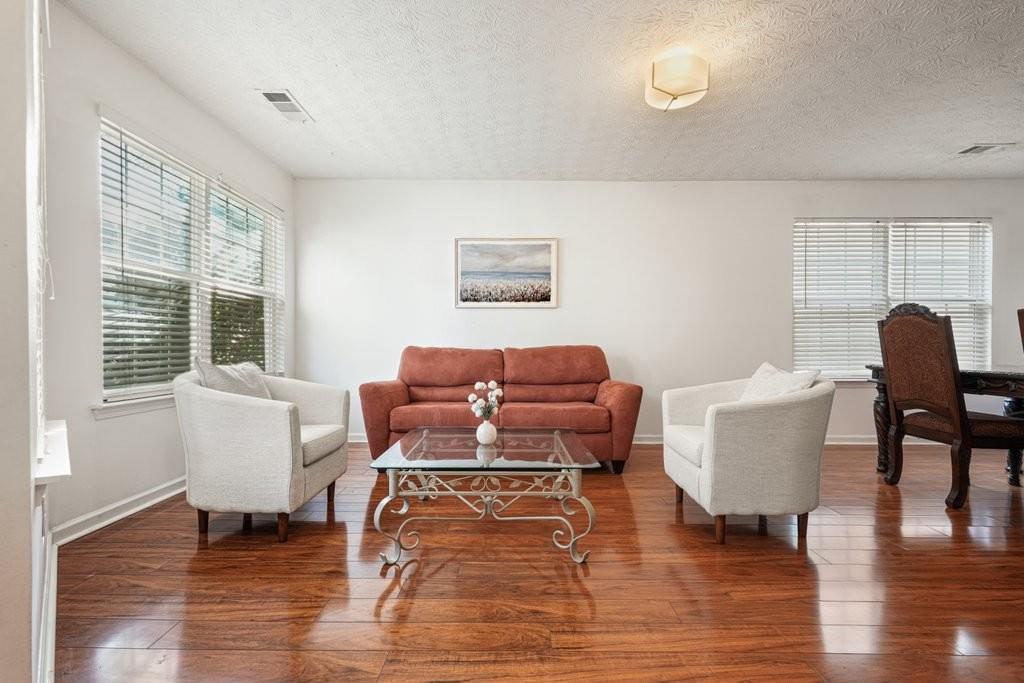 115 Village Trace