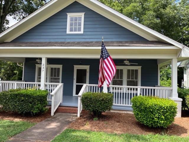 This beautiful, renovated, vintage home is located in a prestigious area just one block from all Marietta Square has to offer. Yes, it appears old but has all new wiring, hvac, plumbing, appliances, and bathroom fixtures. Come see the lovely features such as heart pine floors, claw foot tub, tall ceilings, sunny kitchen with large dining room for entertaining. The basement has a full room available to tenant for storage. The backyard is large and private. There is an extra bonus room suitable for an office or small den. Although this house does have 2 fireplaces, one in the living room, one in the master bedroom, the fireplaces are not working and cannot be used but add to the charm of the rooms.