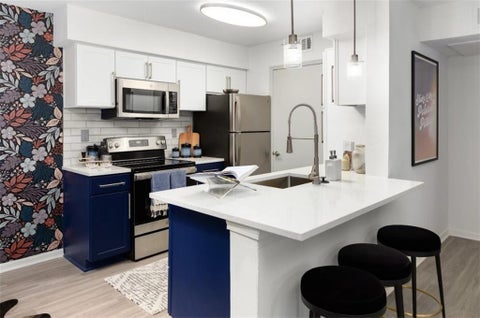 Apartment For Rent - 6873 Peachtree Dunwoody Road #81-303<br/> Atlanta, GA 30328